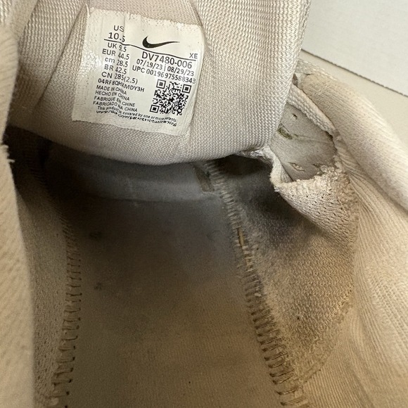 Nike Pegasus 40 Men's 10.5 Wide Running Shoes White Green Blue DV7480-006 Air - Picture 8 of 9